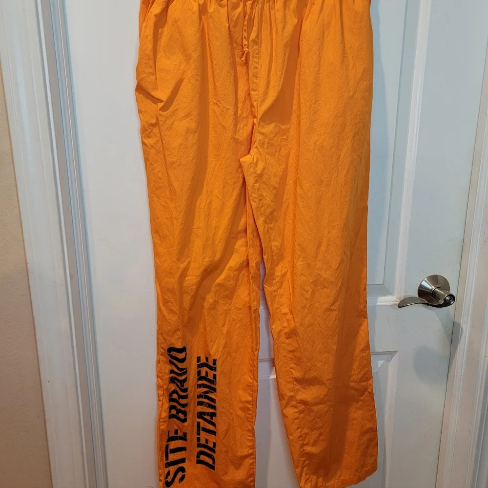 Harley Quinn Suicide Squad Cosplay Costume Jailhouse  Size XL 2 Piece Set - Picture 7 of 12